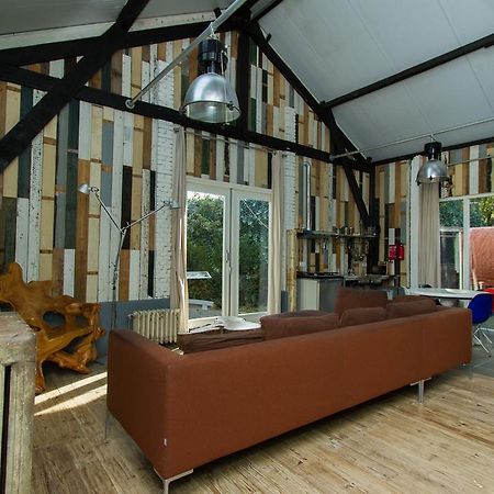 Apartamento Paardenstal, Private House With Wifi And Free Parking For 1 Car Weesp Exterior foto